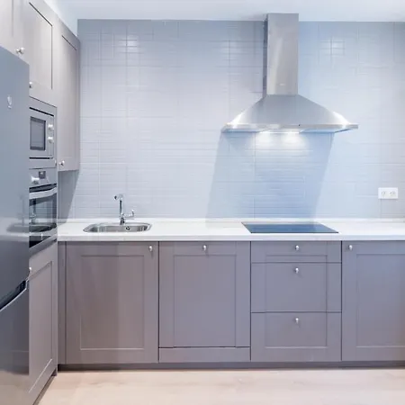 Urban Apartment *